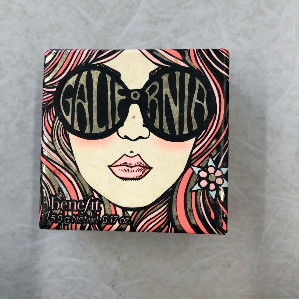 Benefit Galifornia Full Size .17 oz Blush DISCONTINUED